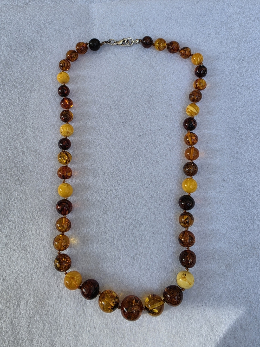 Vintage Multicolour Amber Beaded Necklace • Silver Clasp • 27.17 g